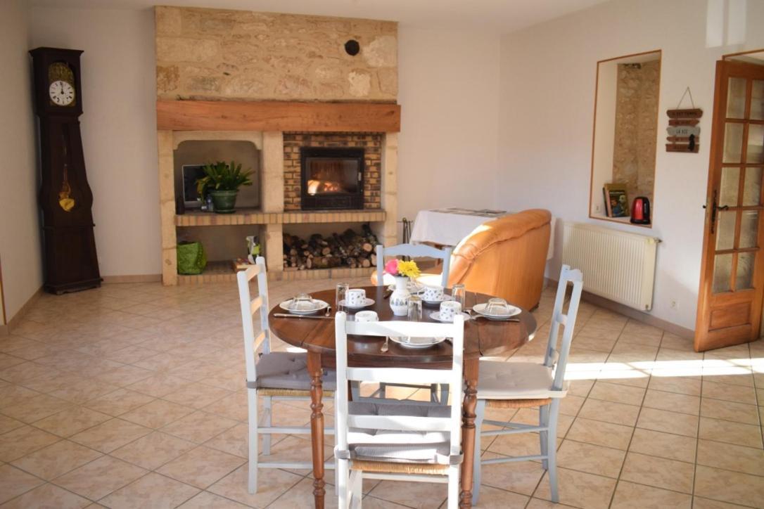 Chambre d'hôtes Auriac du Périgord Extérieur photo